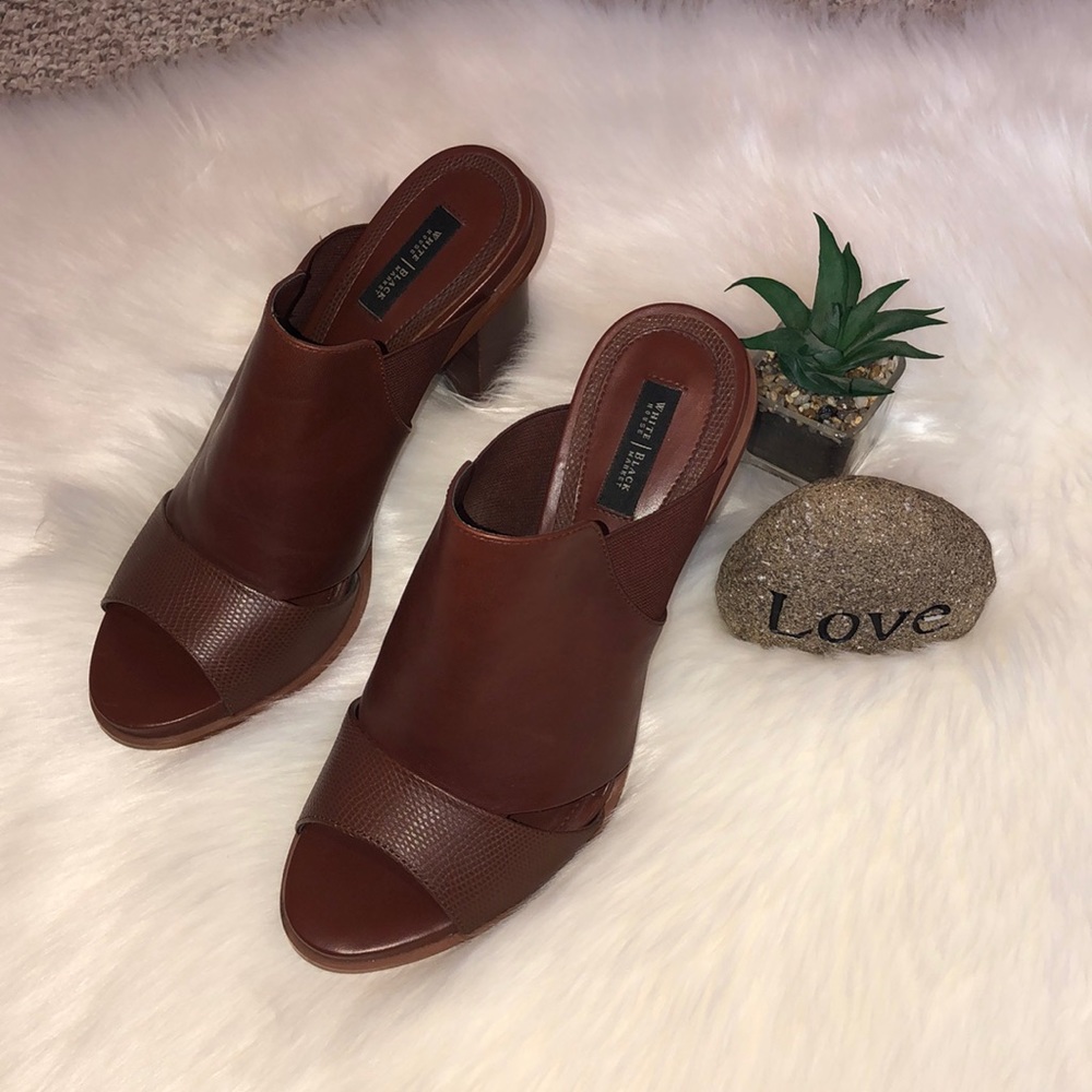 White House Black Market Pumps